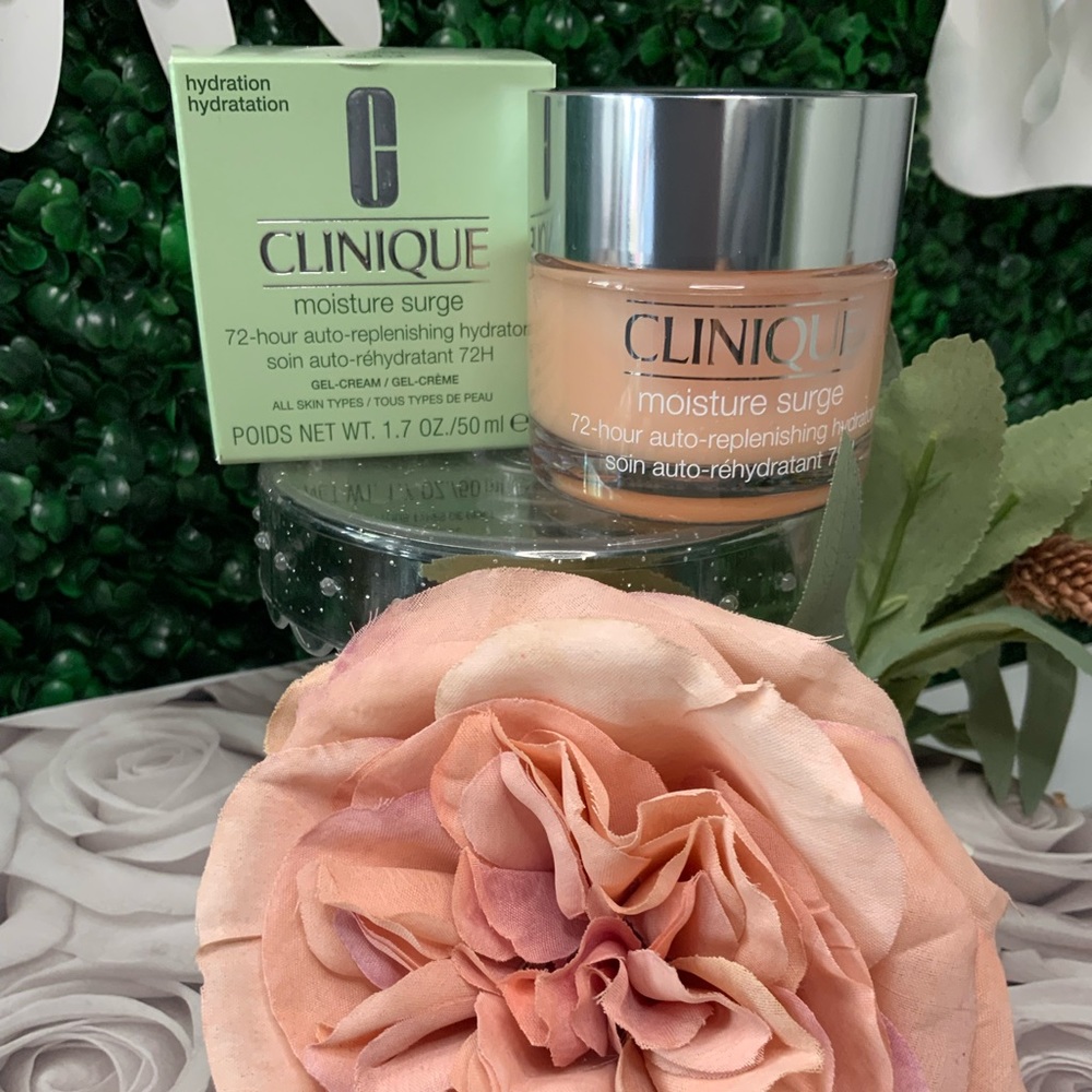 Clinique Moisture Surge 72 hour auto-replenishing hydration